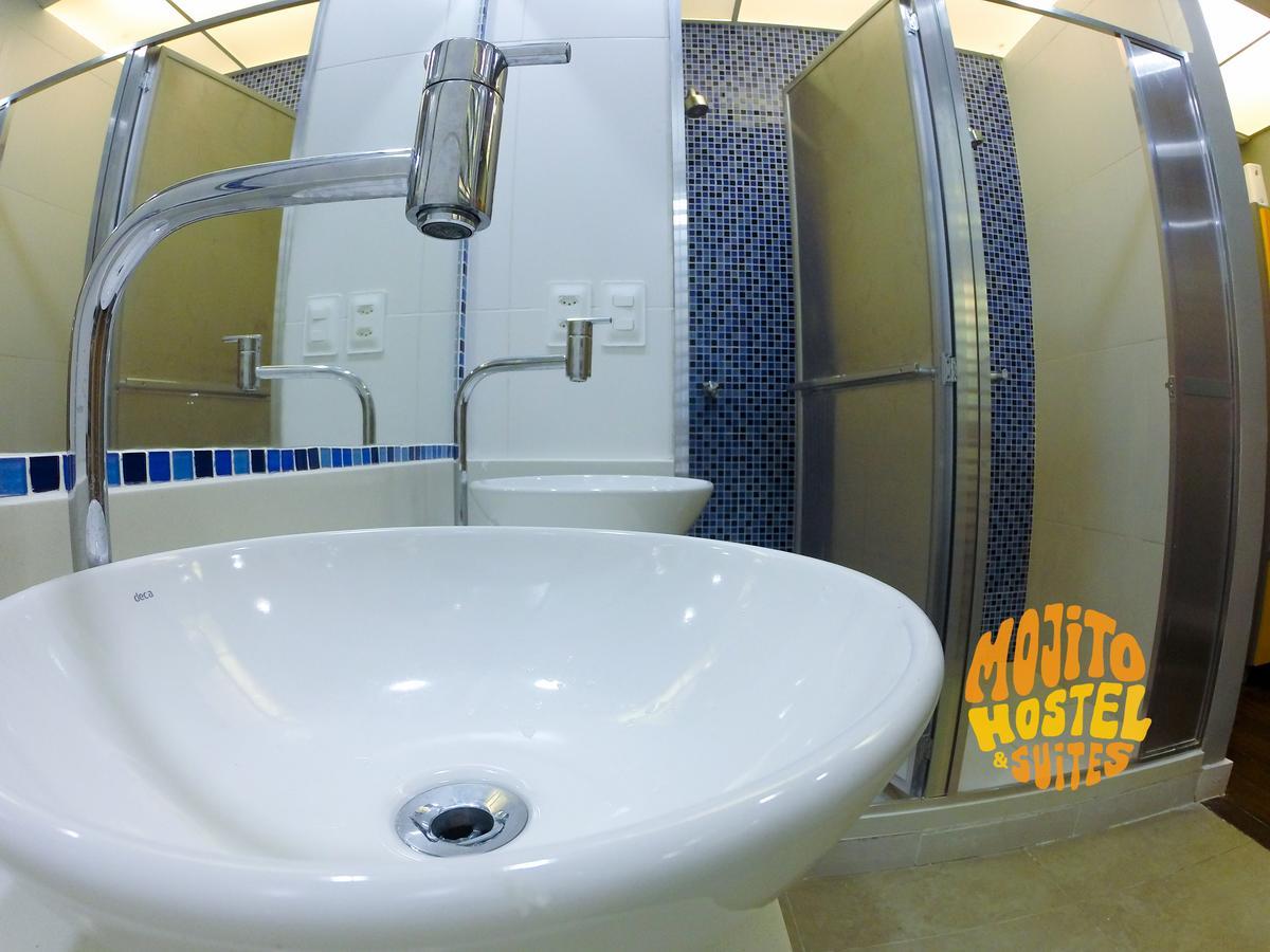 Mojito Hostel & Suites Ipanema Рио де Жанейро Стая снимка